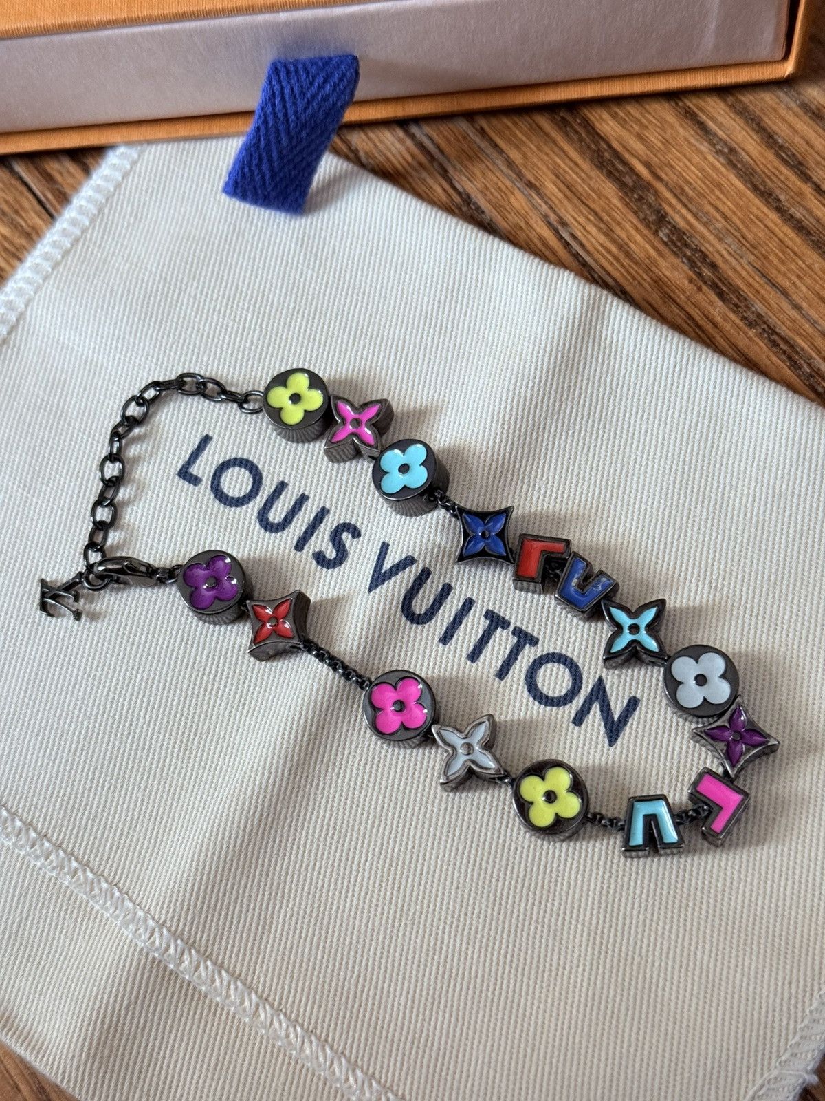Louis Vuitton Louis vuitton Party Bracelet Size ONE SIZE - 5 Thumbnail