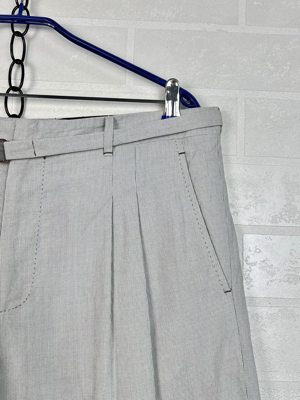 Louis Vuitton LOUIS VUITTON Shorts Chino Strap LV Plaid Cotton Gray Men's Size US 34 / EU 50 - 5 Thumbnail