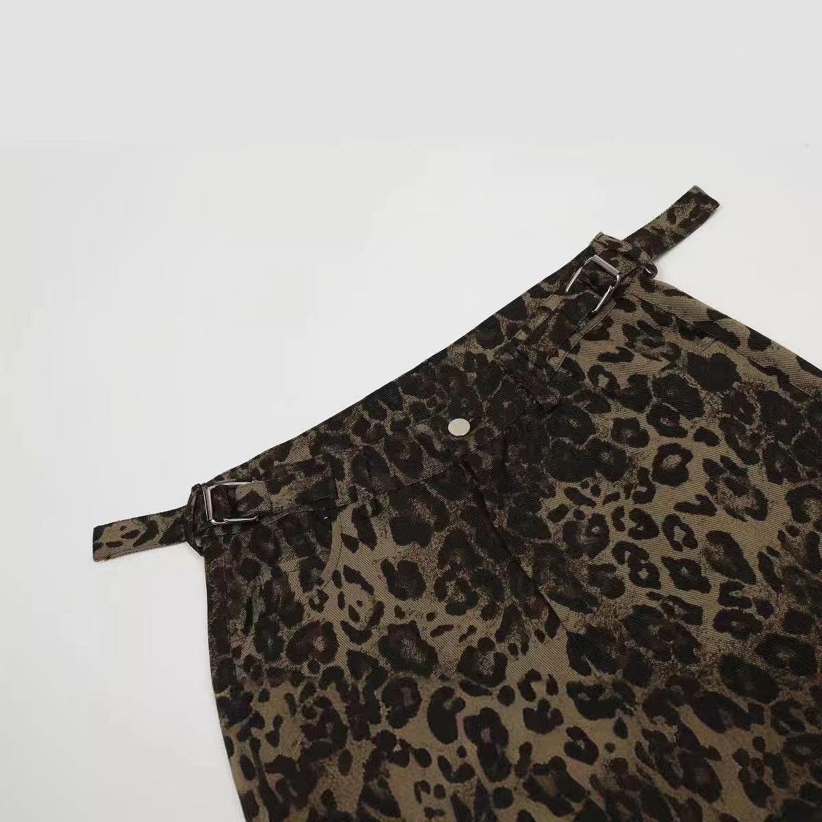 Japanese Brand × Vintage Punk distressed leopard print baggy cargo shorts Size US 30 / EU 46 - 3 Thumbnail