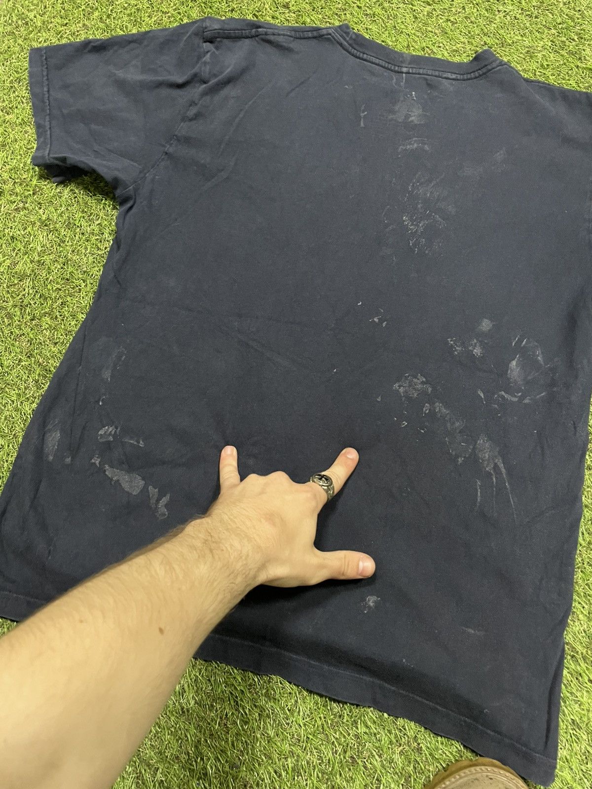 Nike × Vintage Vintage Nike Swoosh Tee – Faded Black Worn Distressed Large Size US L / EU 52-54 / 3 - 7 Thumbnail