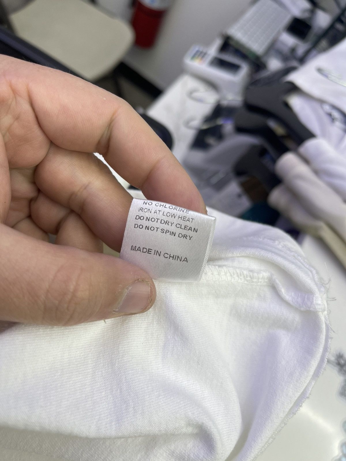 Vale Cale lives “Bolt” tee (white) Size US XL / EU 56 / 4 - 7 Thumbnail