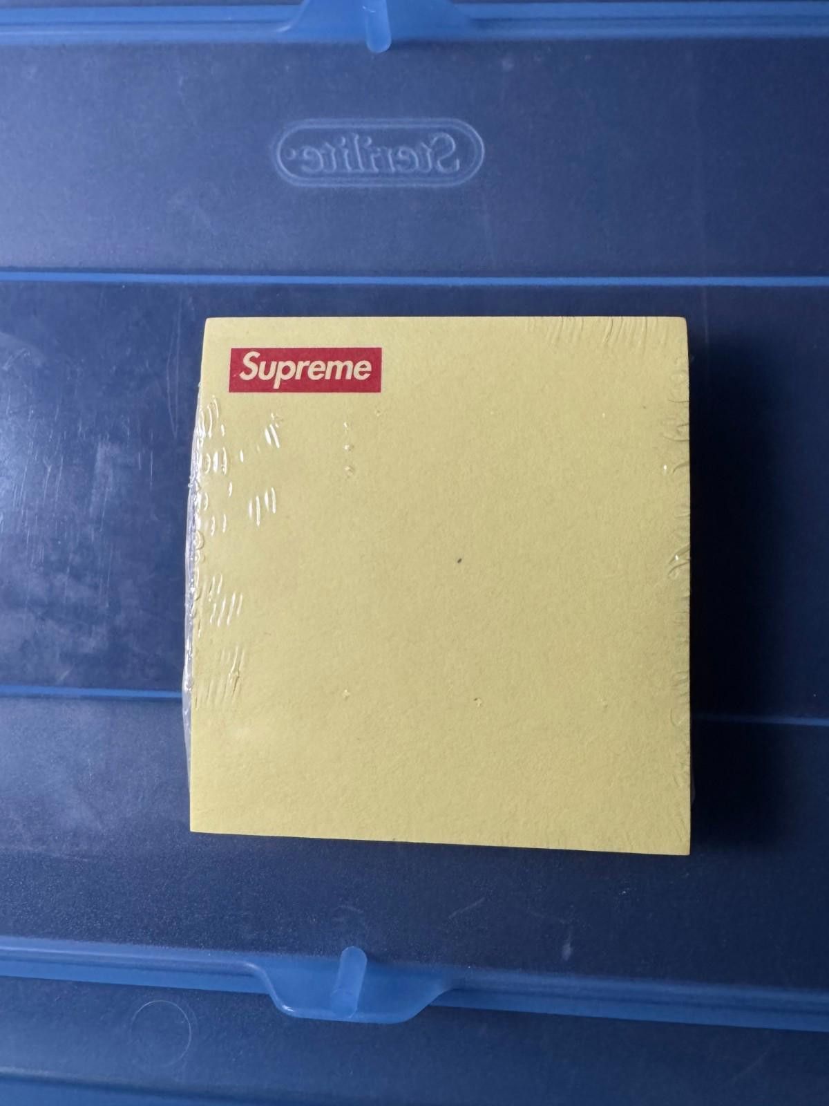 Other Supreme Yellow Post It Sticky Notes Size ONE SIZE - 1 Thumbnail