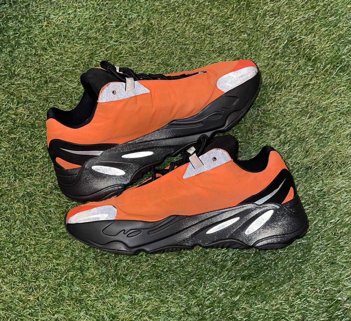 Yeezy Adidas Yeezy Boost 700 MNVN Orange Size 10 Size US 10 / EU 43 - 3 Thumbnail