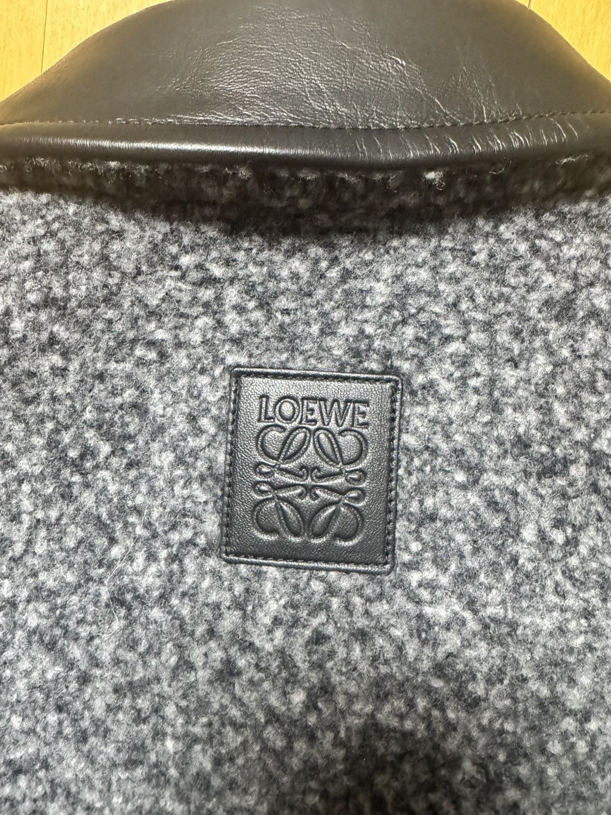 Loewe Loewe Overshirt in wool and cashmere blend Size US S / EU 44-46 / 1 - 7 Thumbnail