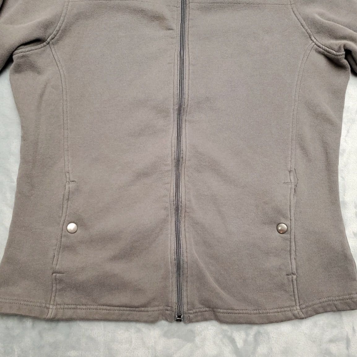 Vintage VINTAGE Columbia Jacket Womens L Gray Full Zip Fleece Casual Hike Camp outdoor Gorp Size L / US 10 / IT 46 - 2 Thumbnail