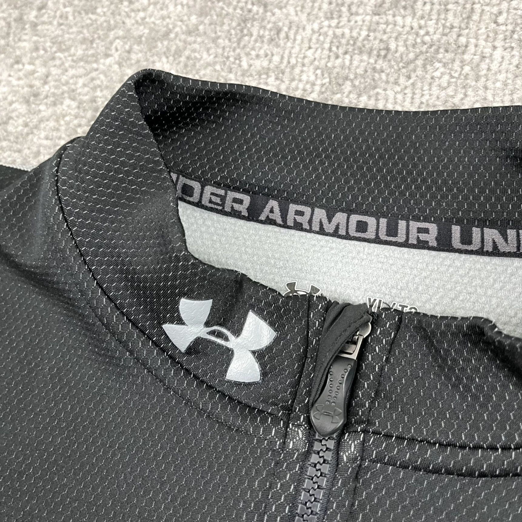 Under Armour Under Armour Pullover Mens XL Regular Fit ColdGear Mock Neck Quarter Zip Stretch Jacket Size US XL / EU 56 / 4 - 2 Thumbnail