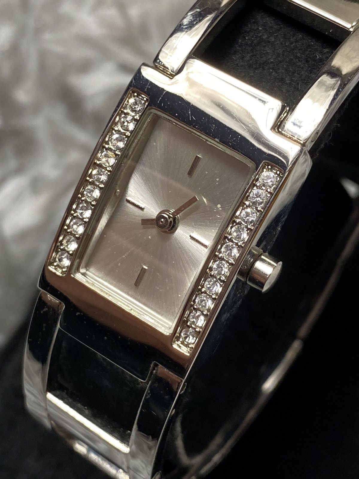 Vintage Elegant Silver Bracelet Watch - Japanese Brand Size ONE SIZE - 8 Thumbnail
