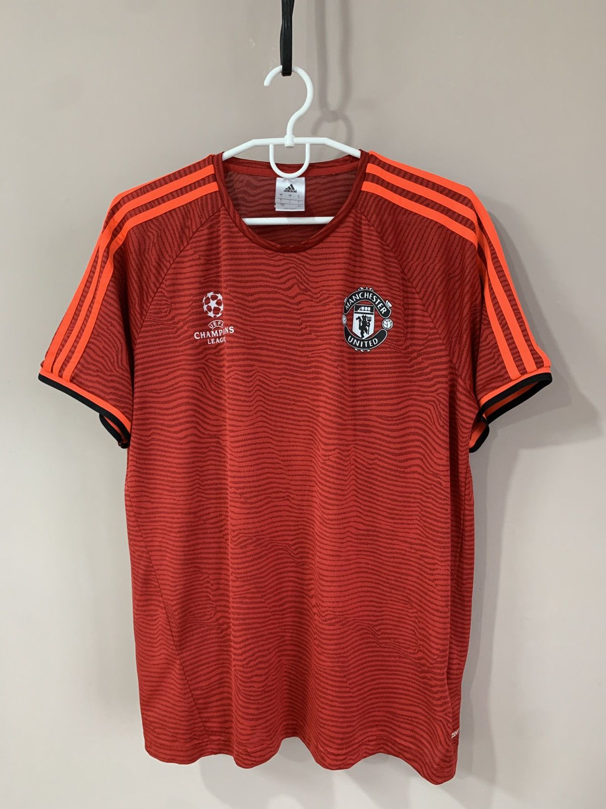 Adidas Manchester United Champions League training jersey soccer Size US L / EU 52-54 / 3 - 1 Thumbnail