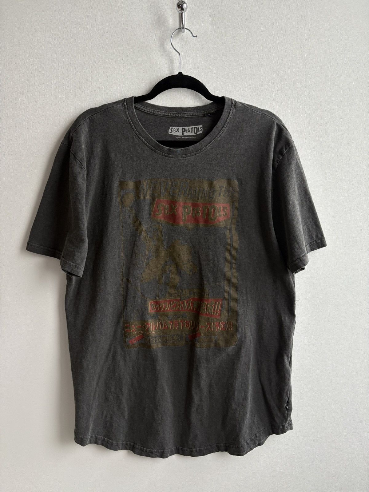 Band Tees Streetwear Vintage Sex Pistols Punk Rock Band T-shirt Size US XL / EU 56 / 4 - 1 Thumbnail