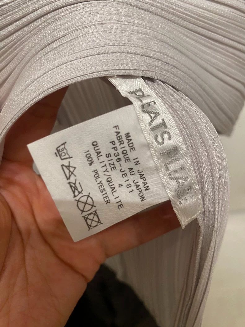 Issey Miyake Issey Miyake Grey pleated vest Size M / US 6-8 / IT 42-44 - 2 Thumbnail