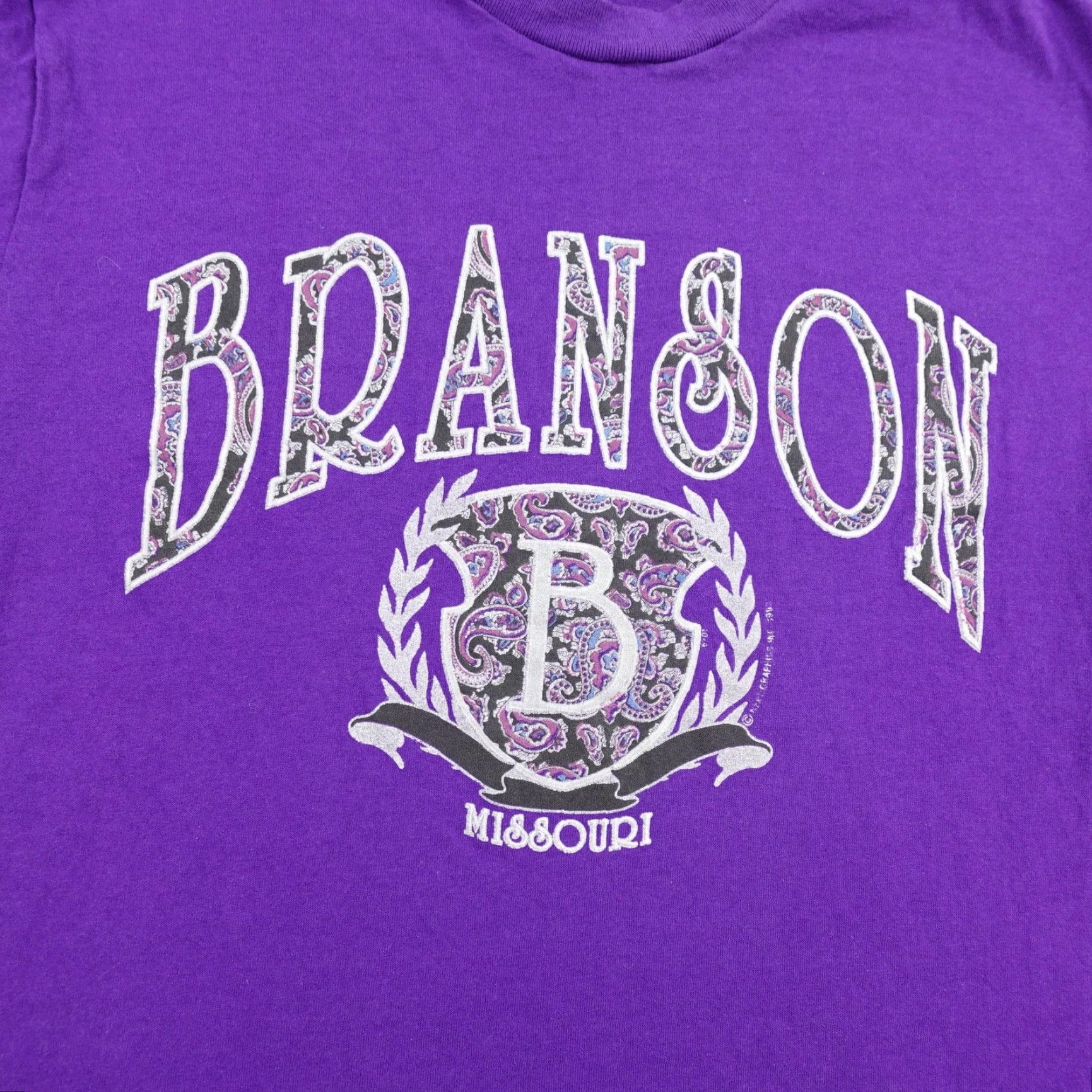 Hanes VINTAGE Hanes Branson Missouri Shirt Mens Medium Purple Graphic Print 90s USA Crew Neck Short Sleeve T-Shirt Men Realistic City Souvenir 1990s Size US M / EU 48-50 / 2 - 3 Thumbnail