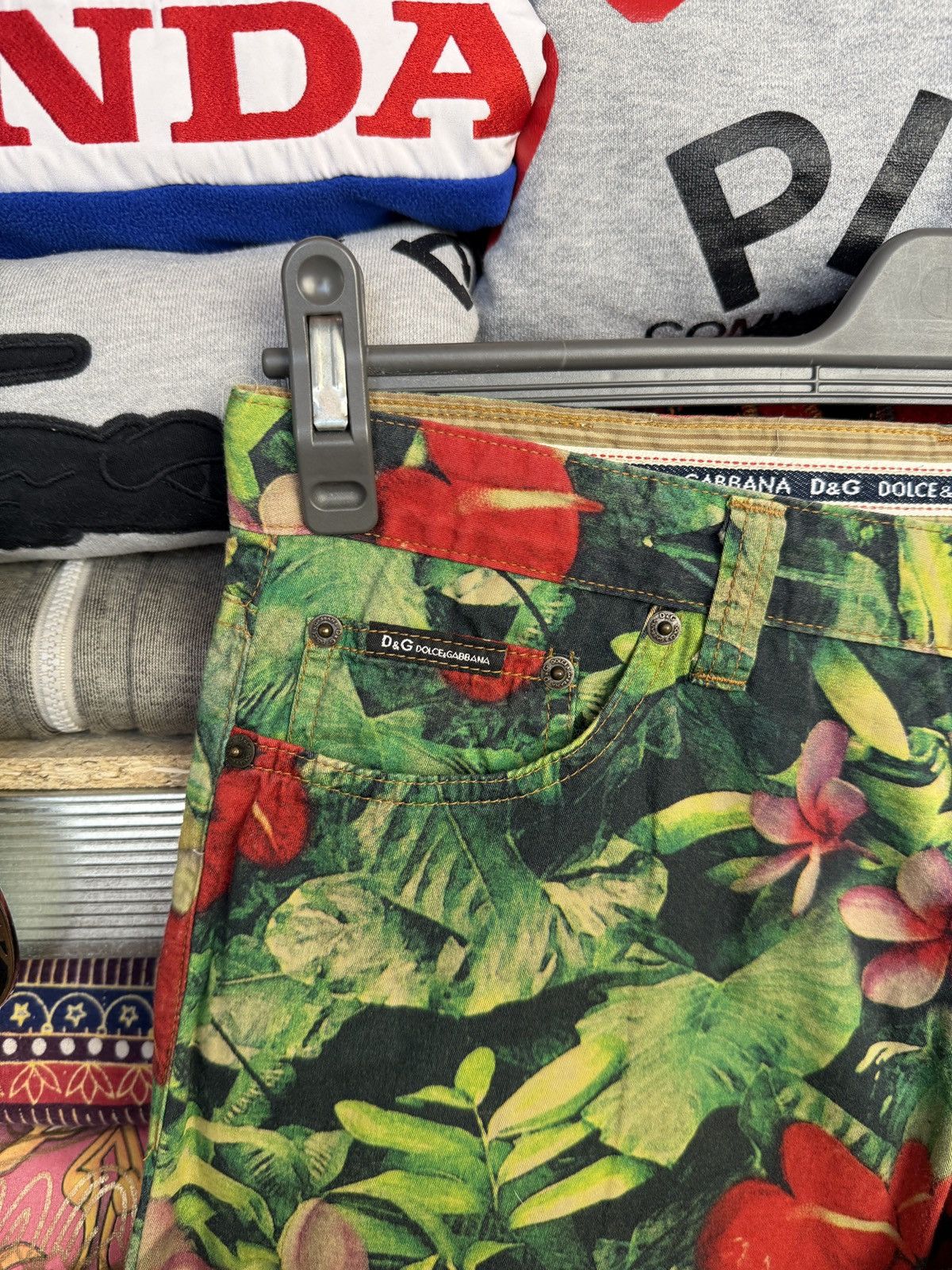 Dolce & Gabbana Vintage Dolce Gabbana Flowers Y2K Cropped Pants Hype Rare Size US 33 - 4 Thumbnail
