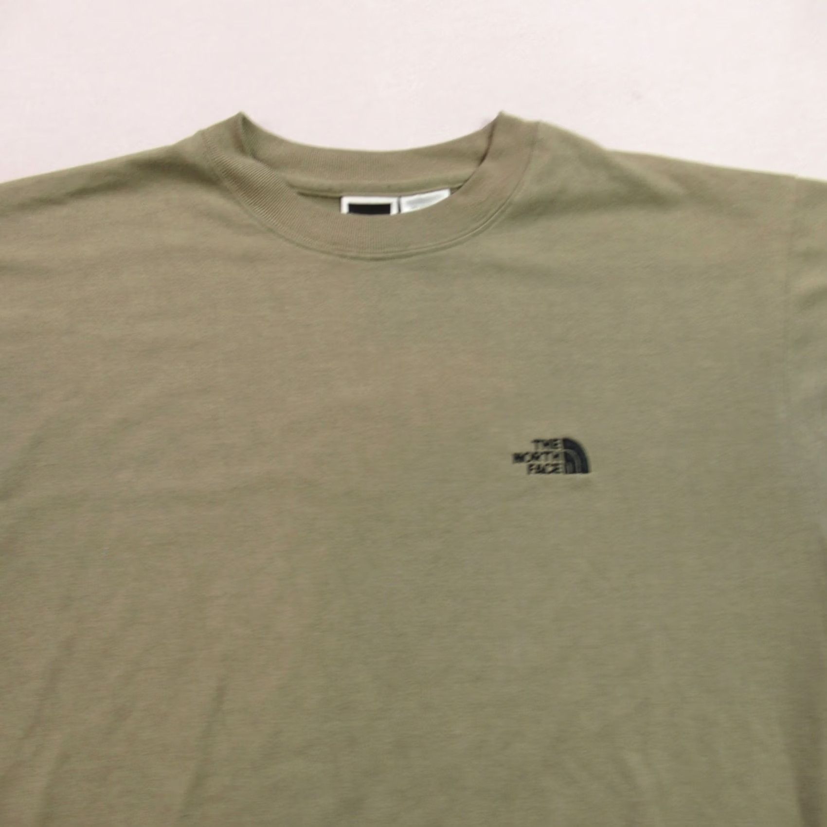 The North Face The North Face Shirt Mens Large Green Short Sleeve Crew Neck Lightweight Casual Size US L / EU 52-54 / 3 - 2 Thumbnail