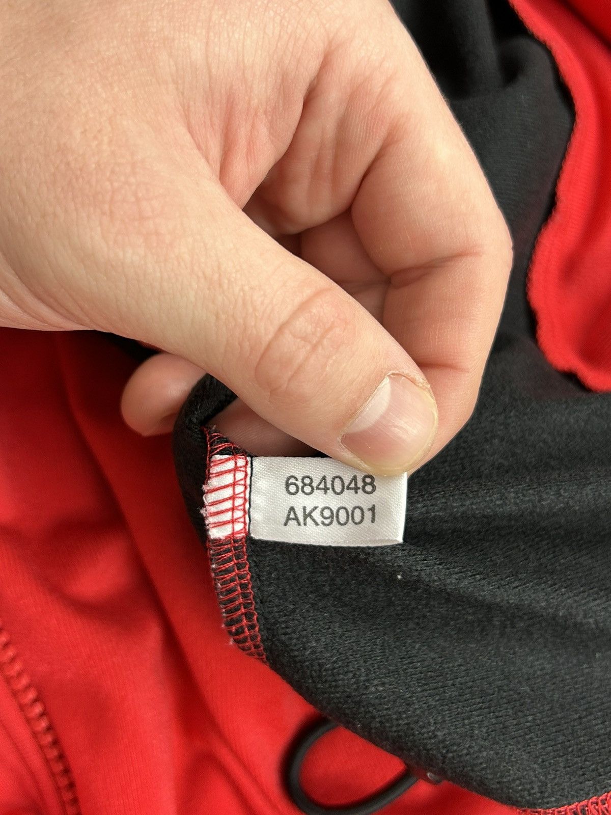 Adidas AC MILAN Adidas 2000 - 2002 vintage JACKET Size US L / EU 52-54 / 3 - 13 Thumbnail