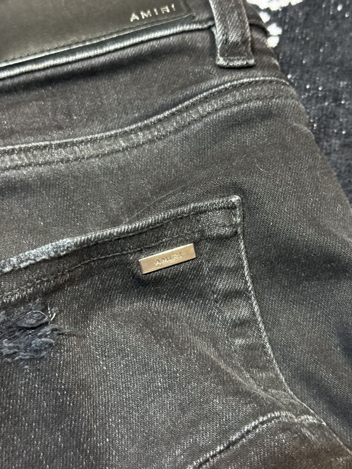 Amiri AMIRI BANDANA PATCH FADED JEANS Size US 34 / EU 50 - 15 Thumbnail