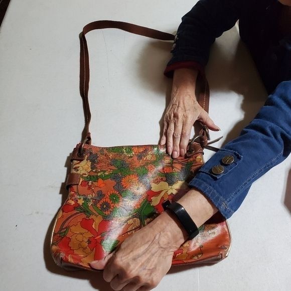 Vintage Sakroots Graphic Shoulder Handbag Size ONE SIZE - 5 Thumbnail