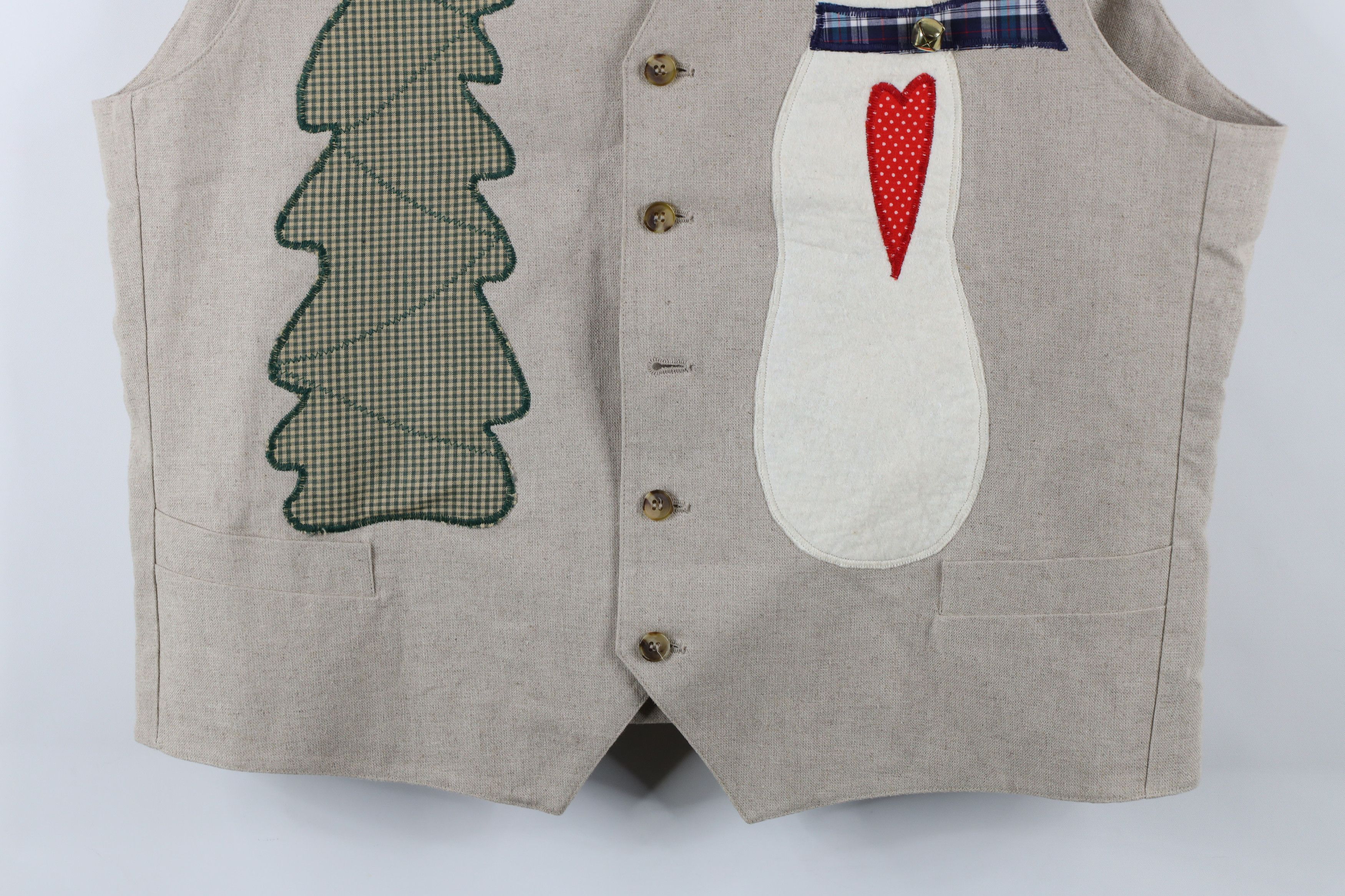 Vintage Vintage 90s Streetwear Christmas Button Vest Jacket Beige Size US L / EU 52-54 / 3 - 3 Thumbnail