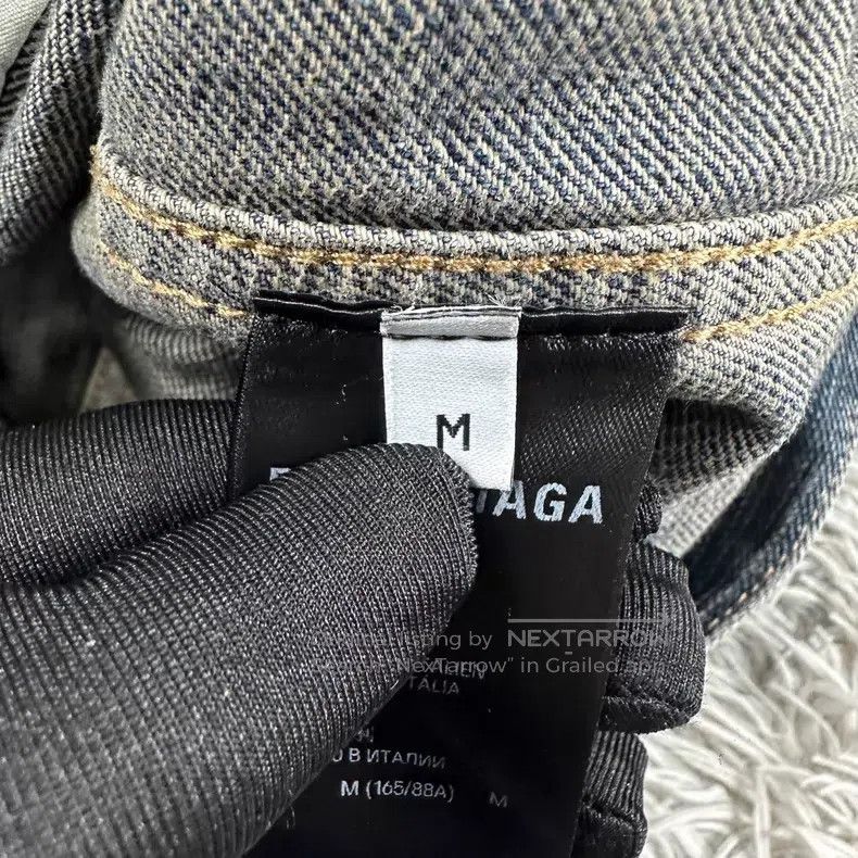 Balenciaga Balenciaga Double B Bitcoin logo denim jacket Size US M / EU 48-50 / 2 - 7 Thumbnail