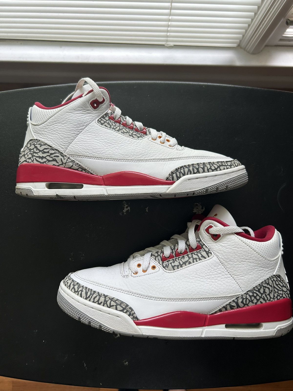 Jordan Brand Jordan 3 Retro Cardinal Red 2022 Size 10.5 Size US 10.5 / EU 43-44 - 1 Thumbnail