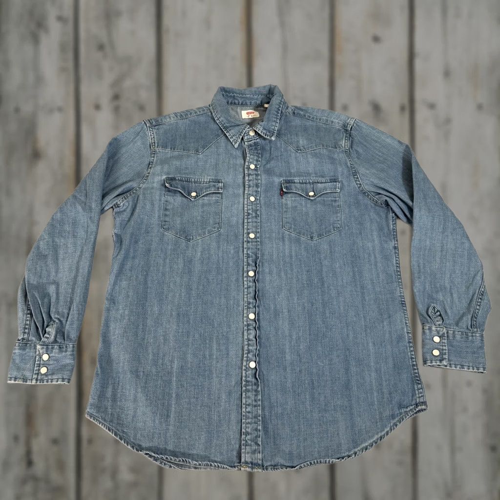 Levi's Levi's Shirt Mens Large Blue Denim Pearl Snap Western Cowboy Cotton Workwear Size US L / EU 52-54 / 3 - 1 Thumbnail
