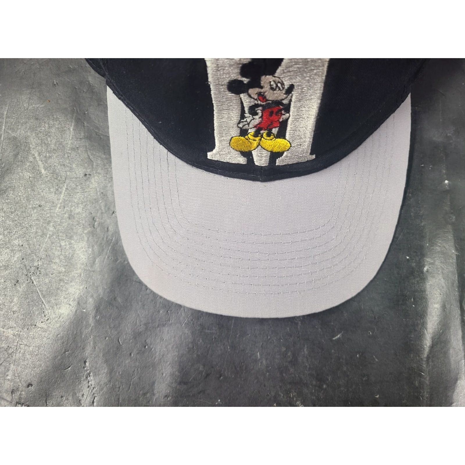 Disney Disney Mickey Mouse Snapback Cap Hat Vintage UnLimited - Black Cotton Knit, Solid, 90s Cartoon Mens Hat Size ONE SIZE - 3 Thumbnail