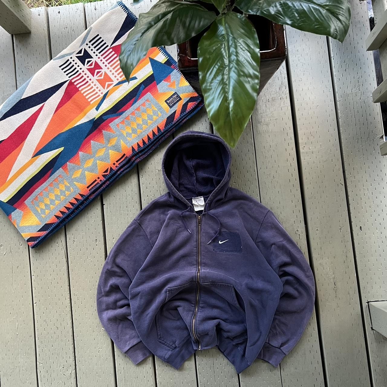 Nike × Vintage Vintage Nike Crewneck Sweatshirt Size US M / EU 48-50 / 2 - 2 Thumbnail