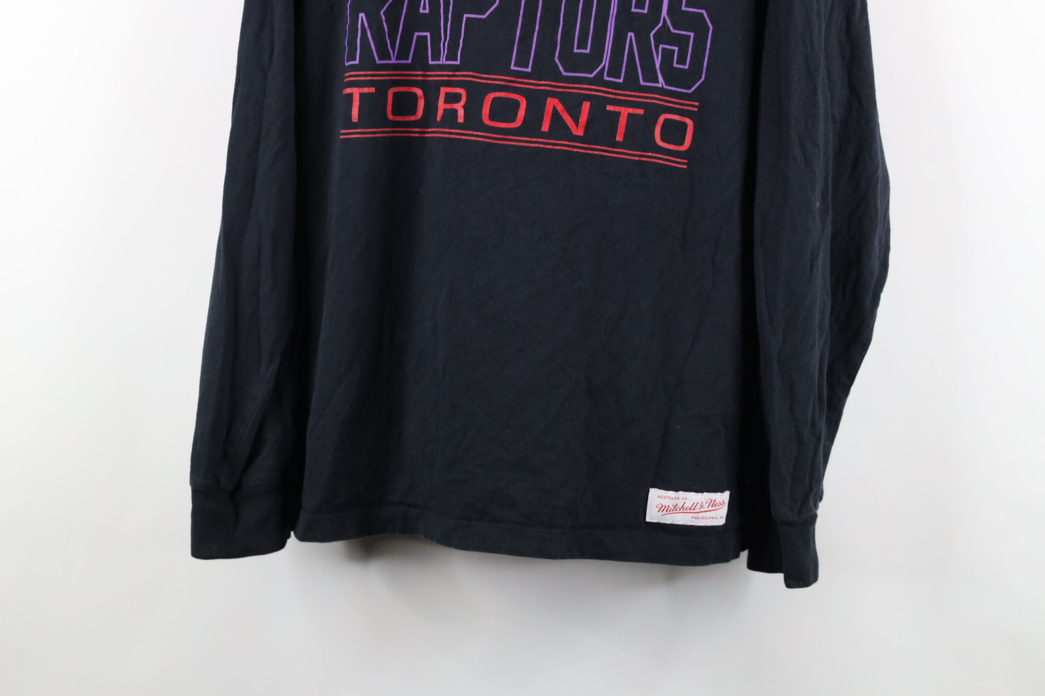 Mitchell & Ness × Vintage Mitchell & Ness Spell Out Toronto Raptors Basketball T-Shirt Size US M / EU 48-50 / 2 - 3 Thumbnail