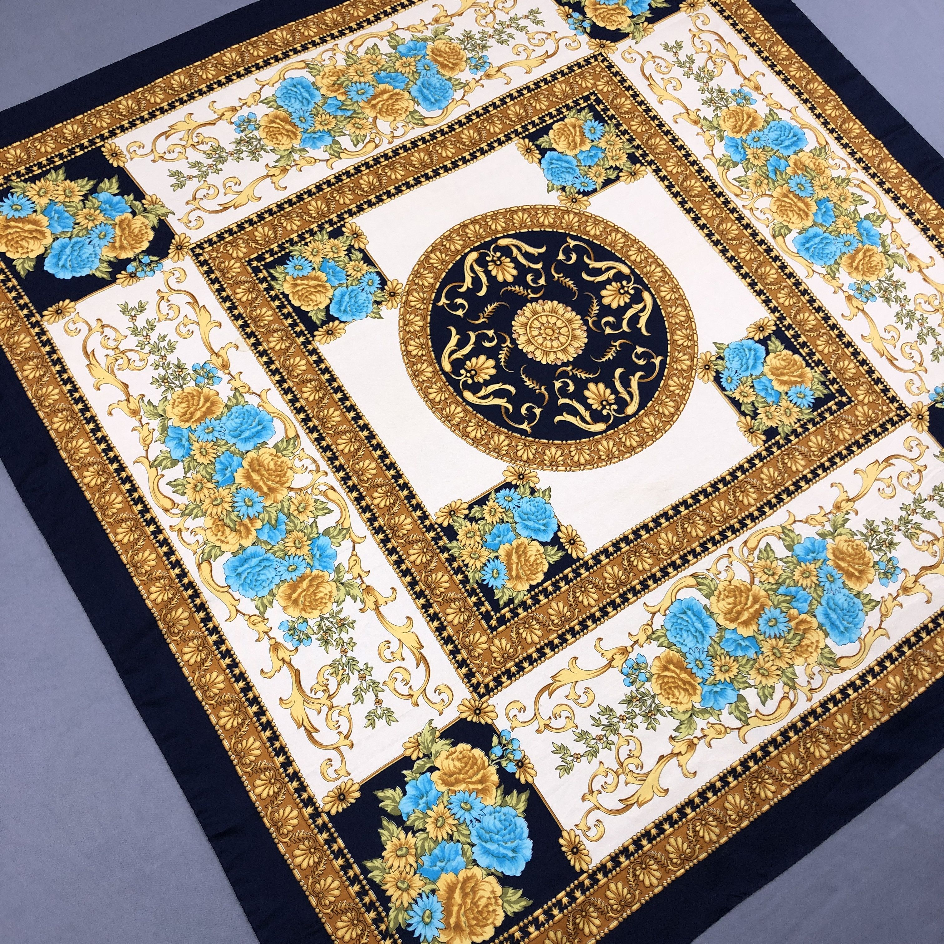 Japanese Brand Vintage SILK Scarf Twill Stole Wraps Scarves - GF60011 Size ONE SIZE - 2 Thumbnail