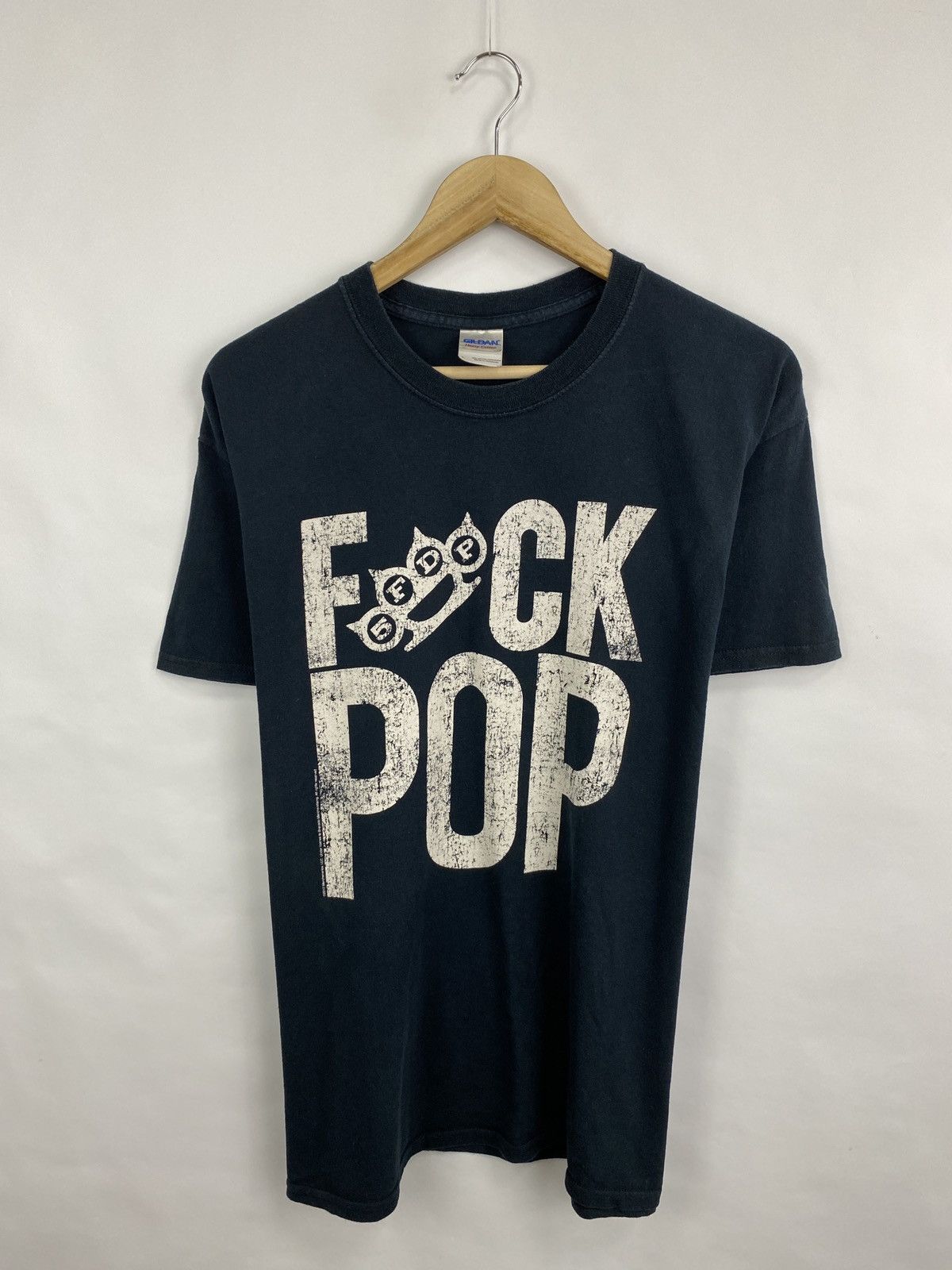 Gildan 💀 Vintage Y2K Five Finger Death Punch 5FDP Fuck POP T-Shirt Size US L / EU 52-54 / 3 - 3 Thumbnail