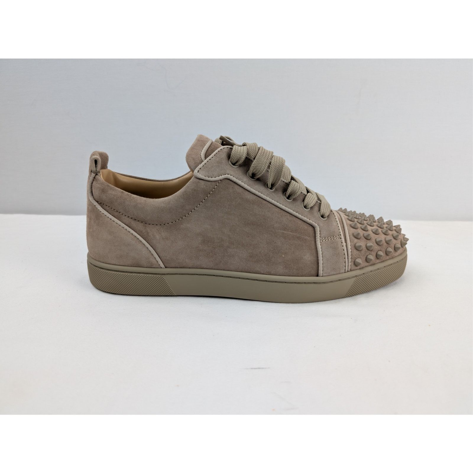 Christian Louboutin o1rshd1 Louis Junior Spikes Orlato Sneakers in Brown Size US 10 / EU 43 - 4 Thumbnail