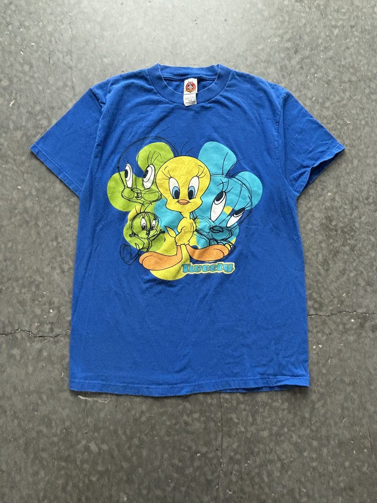 Vintage Vintage 90s Tweety Bird Graphic Tee Looney Tunes Size US L / EU 52-54 / 3 - 1 Thumbnail