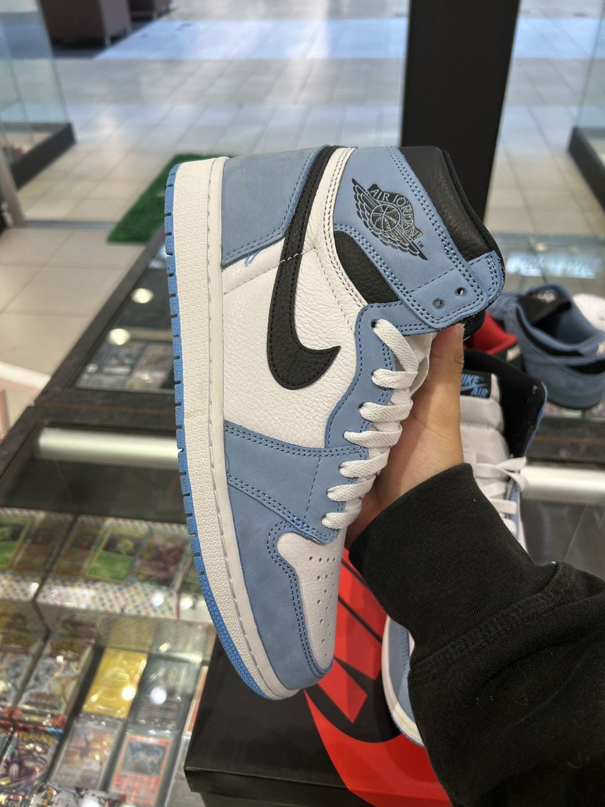 Jordan Brand Jordan 1 university blue Size US 9 / EU 42 - 5 Thumbnail