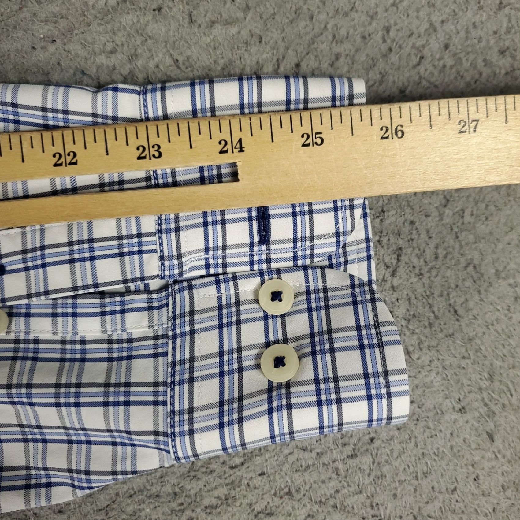 UNTUCKit UNTUCKit Shirt Mens XL Blue Plaid Nylon Stretch Button Up Long Sleeve Size US XL / EU 56 / 4 - 6 Thumbnail