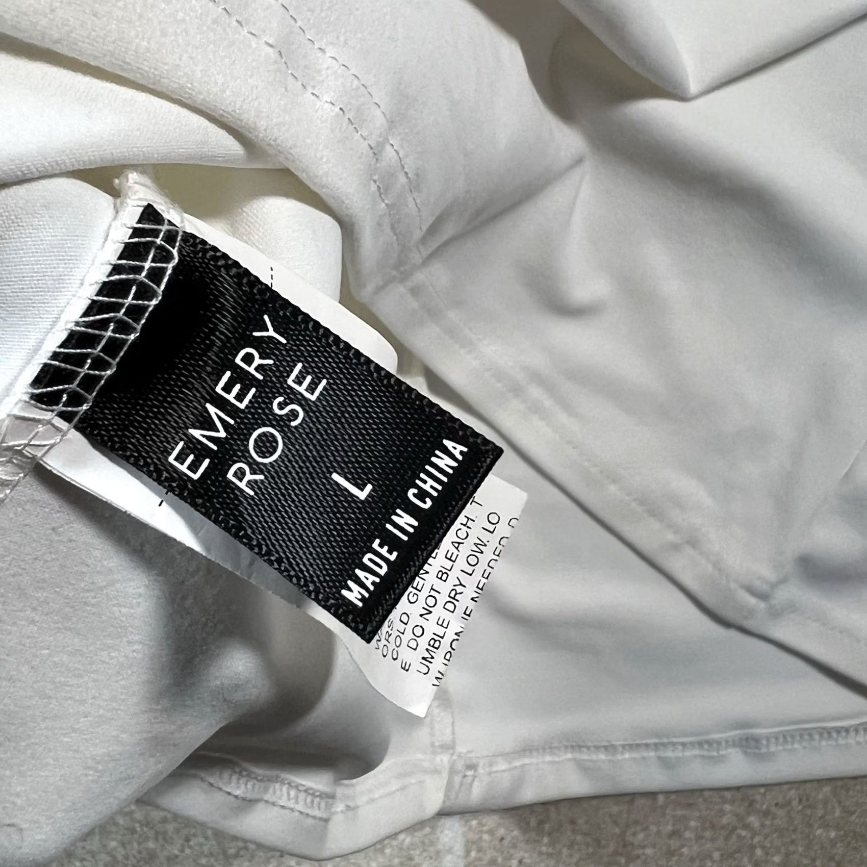 Vintage VINTAGE Womens Emery Rose Sleeveless Blouse Top Size Large White Rose Size L / US 10 / IT 46 - 3 Thumbnail