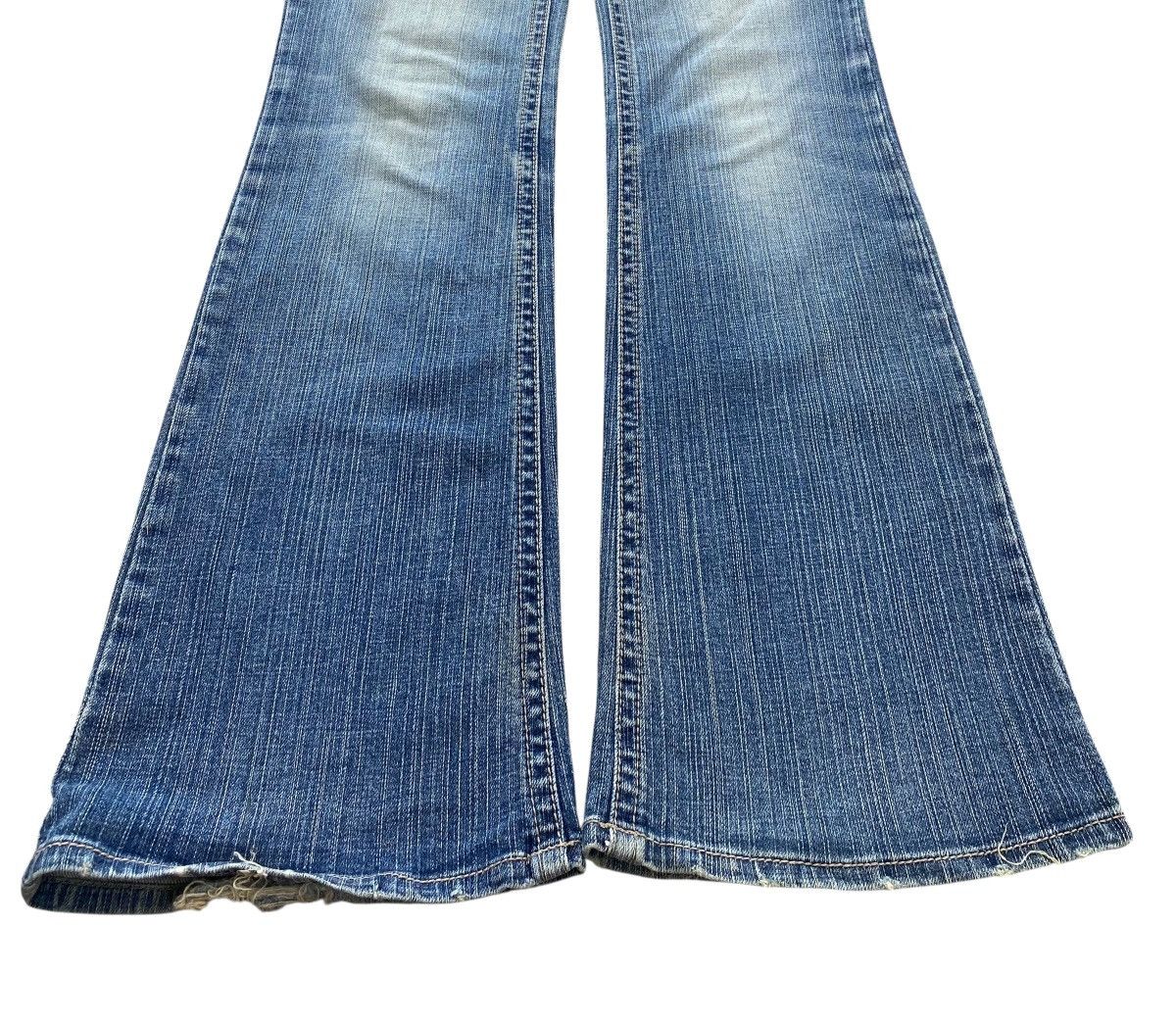 XOXO Xoxo Jeans Faded Wash Style Flare Jeans Size 29" - 5 Thumbnail