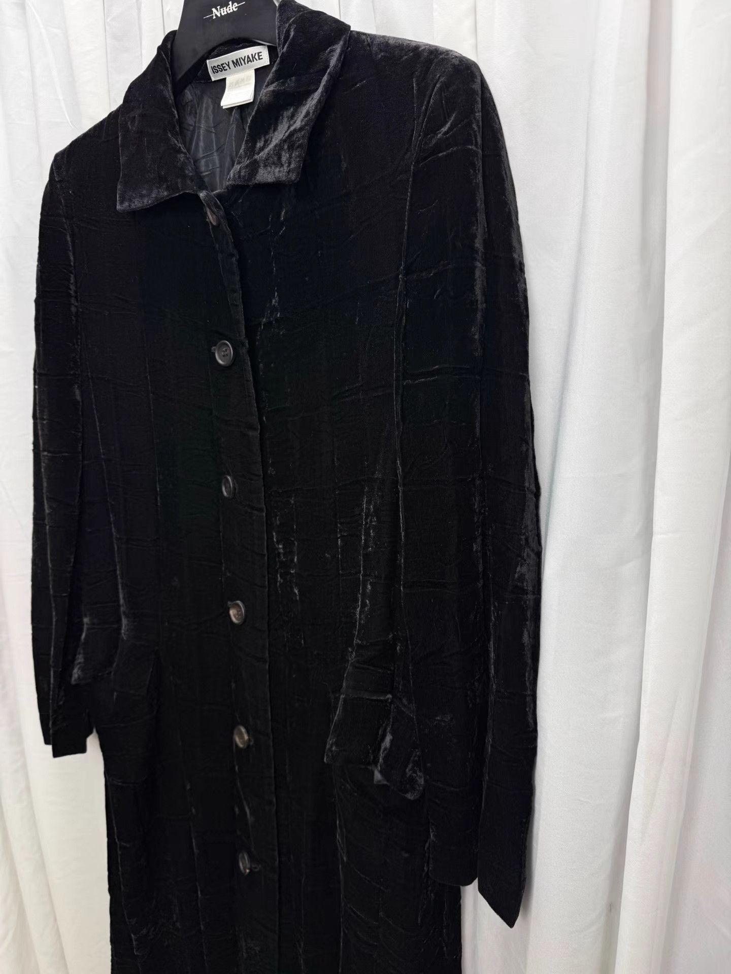 Issey Miyake ISSEY MIYAKE Pleated Velvet Coat K20 Size US L / EU 52-54 / 3 - 5 Thumbnail