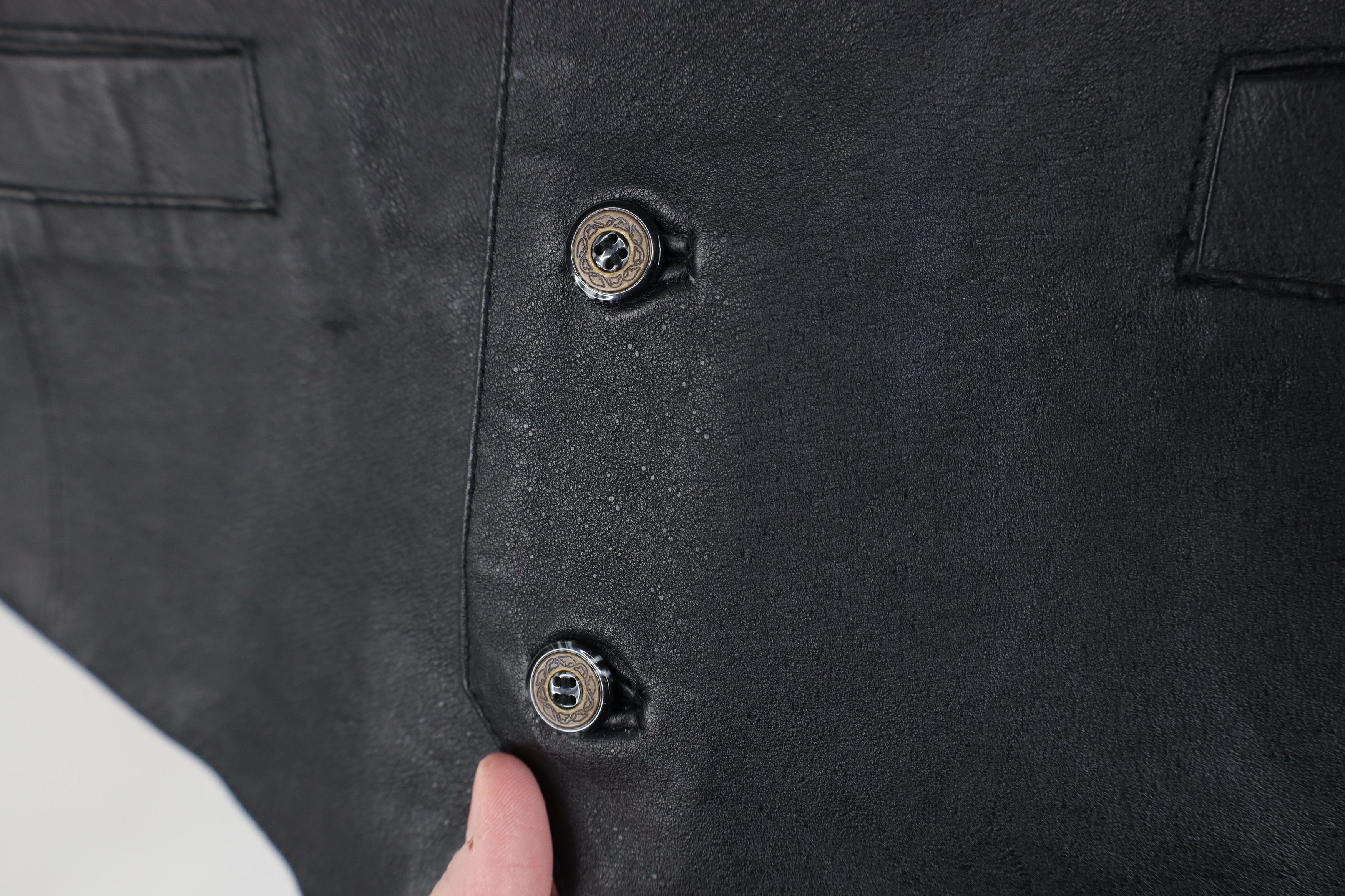 Vintage Vintage 90s Streetwear Button Leather Suit Vest Jacket Black Size US XL / EU 56 / 4 - 4 Thumbnail