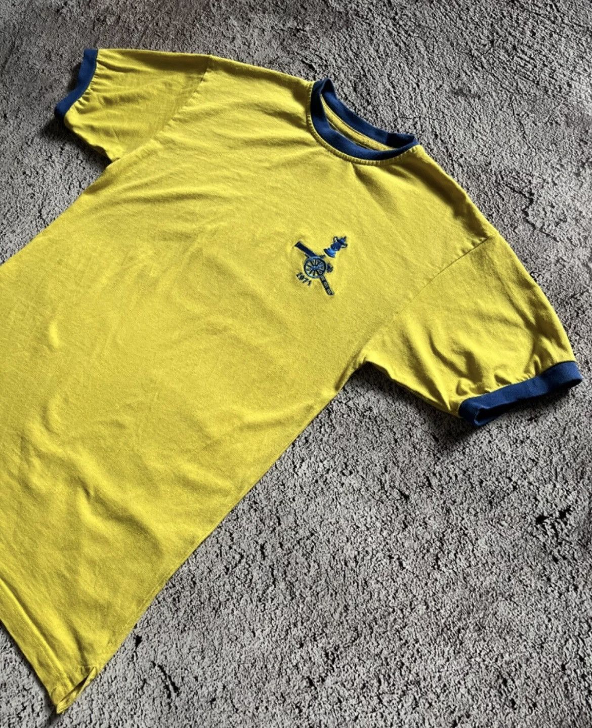 Vintage Score Draw Arsenal FC Jersey 1971 Cup Version Merchandise Size US M / EU 48-50 / 2 - 2 Thumbnail