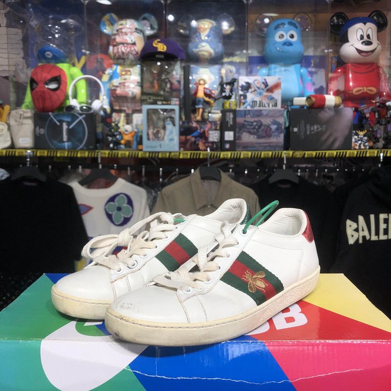 Gucci Gucci Ace Low-Top Sneakers with Bee 0079 Size US 5.5 / IT 35.5 - 1 Thumbnail