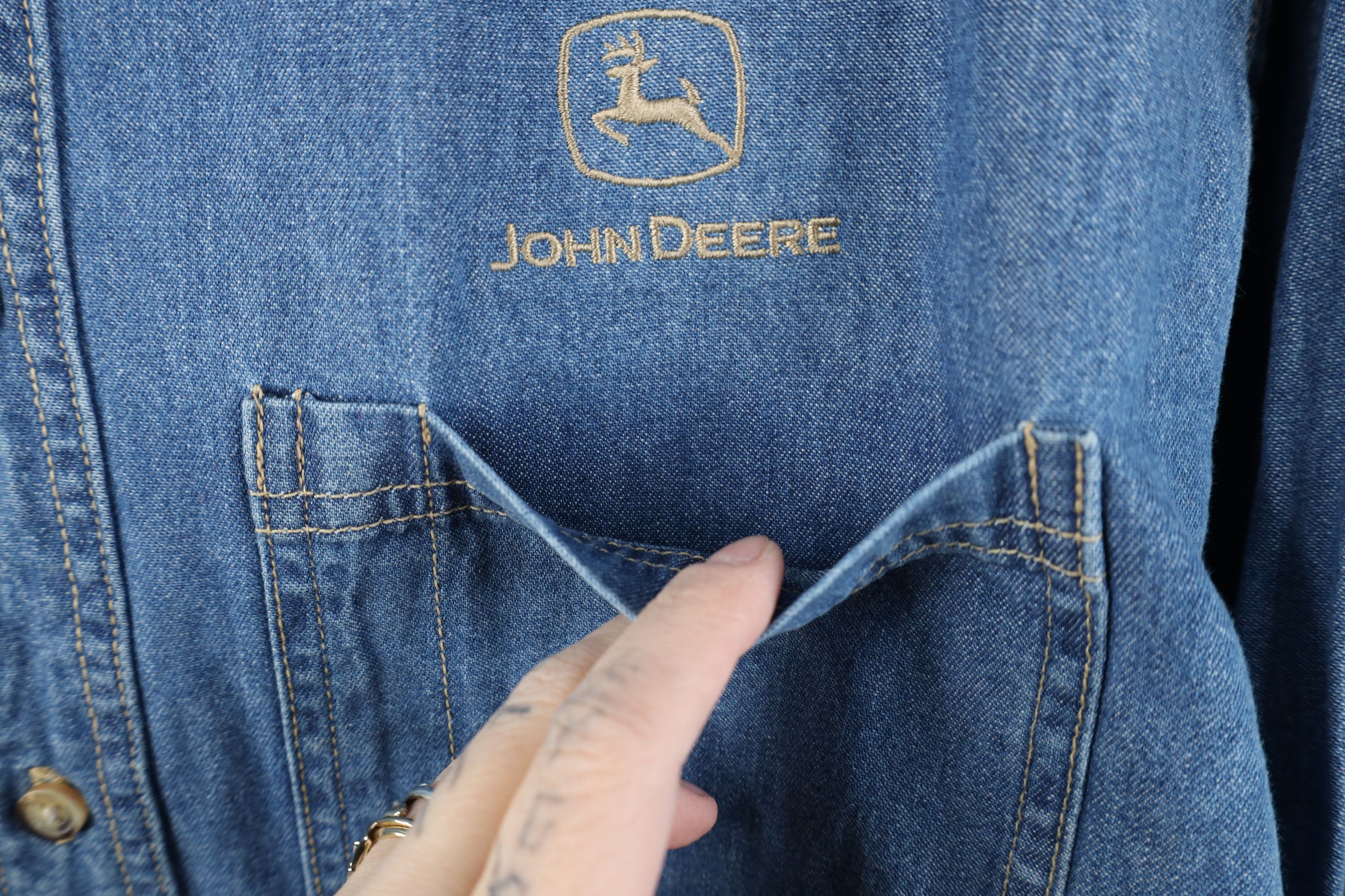 Vintage Vintage 90s John Deere Tractors Denim Button Down Shirt Size US S / EU 44-46 / 1 - 5 Thumbnail