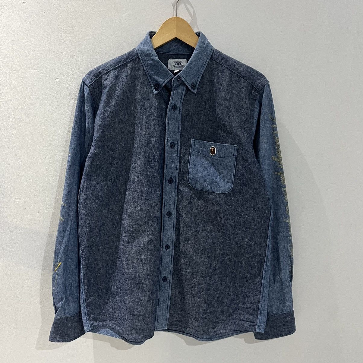 Bape Bape spellout denim shirt Size US L / EU 52-54 / 3 - 1 Thumbnail