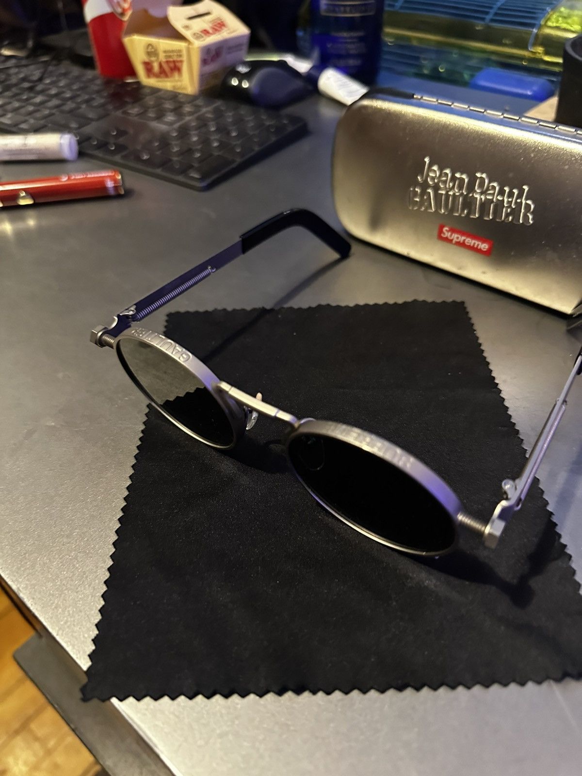 Jean Paul Gaultier × Supreme Round 'The 56-8171' Sunglasses Size ONE SIZE - 5 Thumbnail