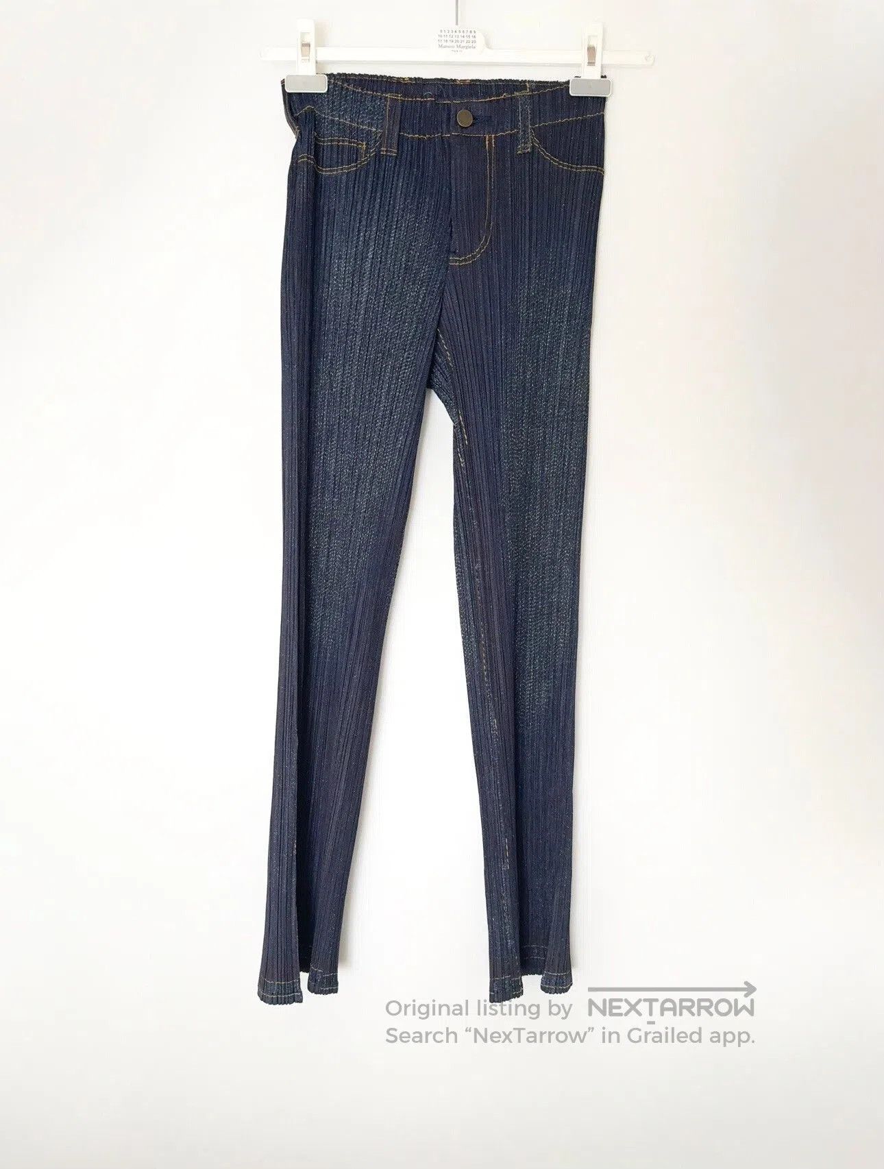 Pleats Please Issey Miyake Issey Miyake Pleats Please Blue Jeans. Size 24" / US 00 / IT 34 - 1 Thumbnail