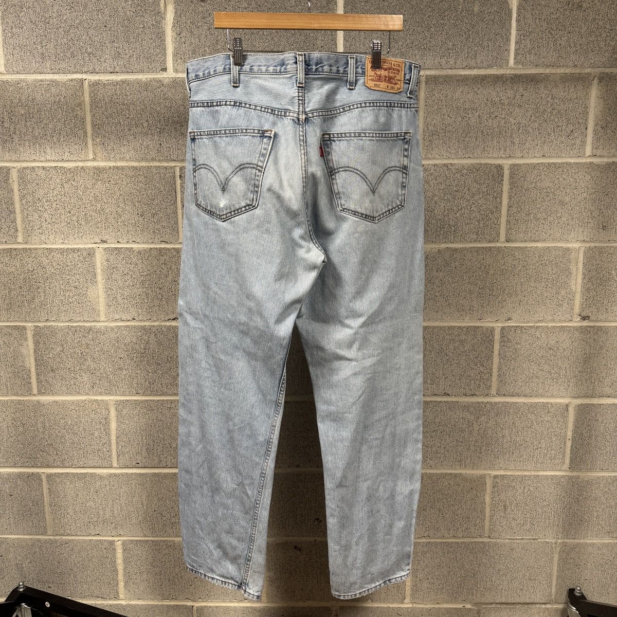 Vintage Levi's 550 Baggy Thrashed Faded Jeans ERD Grunge Chrome Size US 38 / EU 54 - 6 Thumbnail