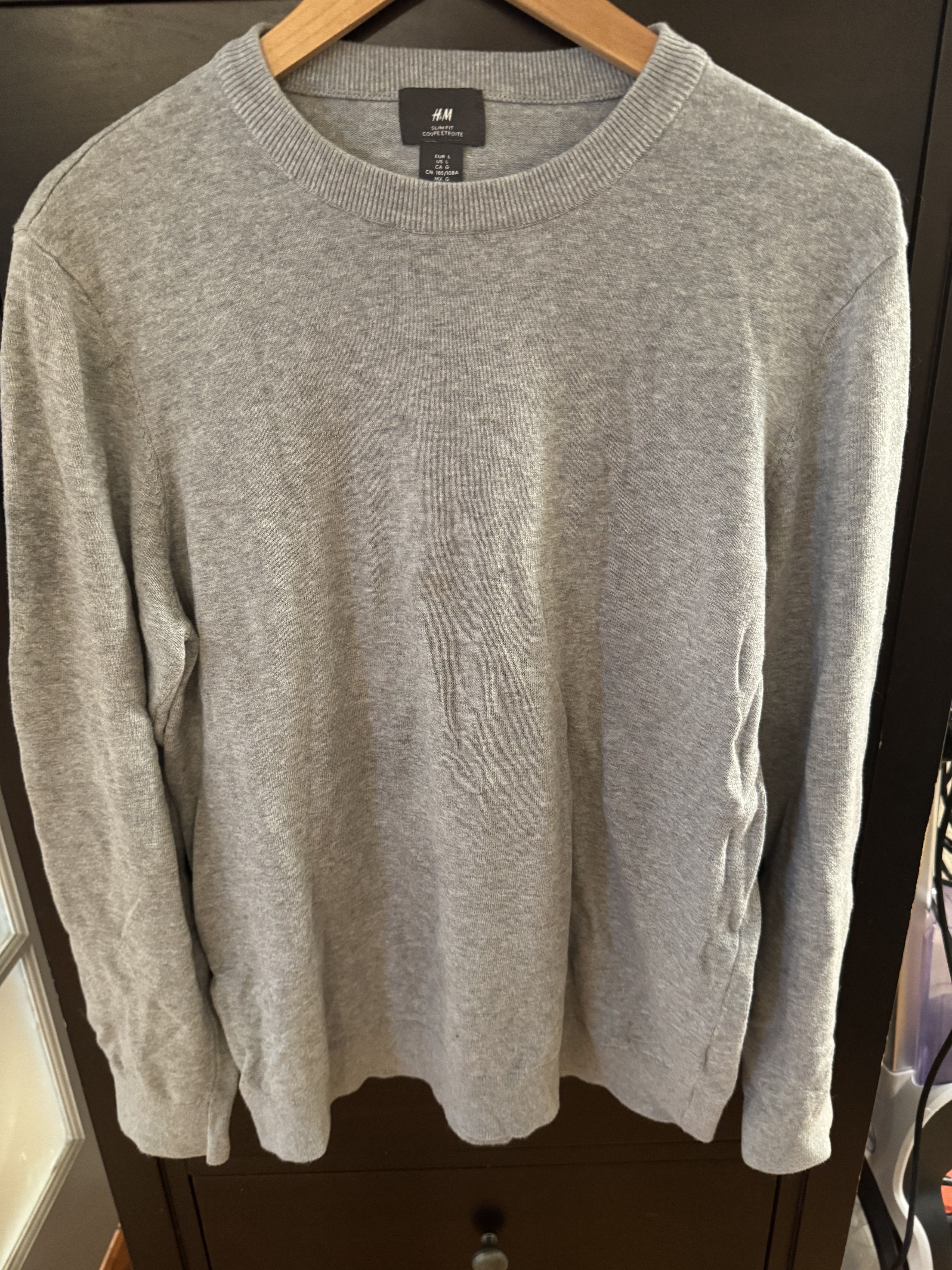 H&M H&M Light Grey Sweatshirt. US L Size US L / EU 52-54 / 3 - 2 Thumbnail