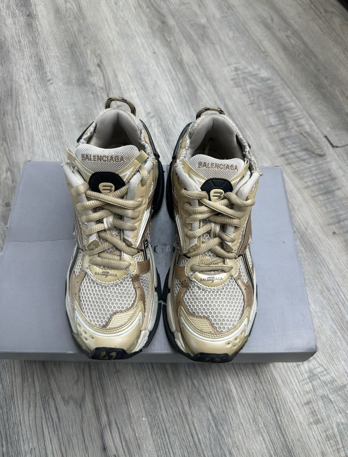 Balenciaga Balenciaga Runner - Beige/Black/Silver Size US 9 / EU 42 - 4 Thumbnail