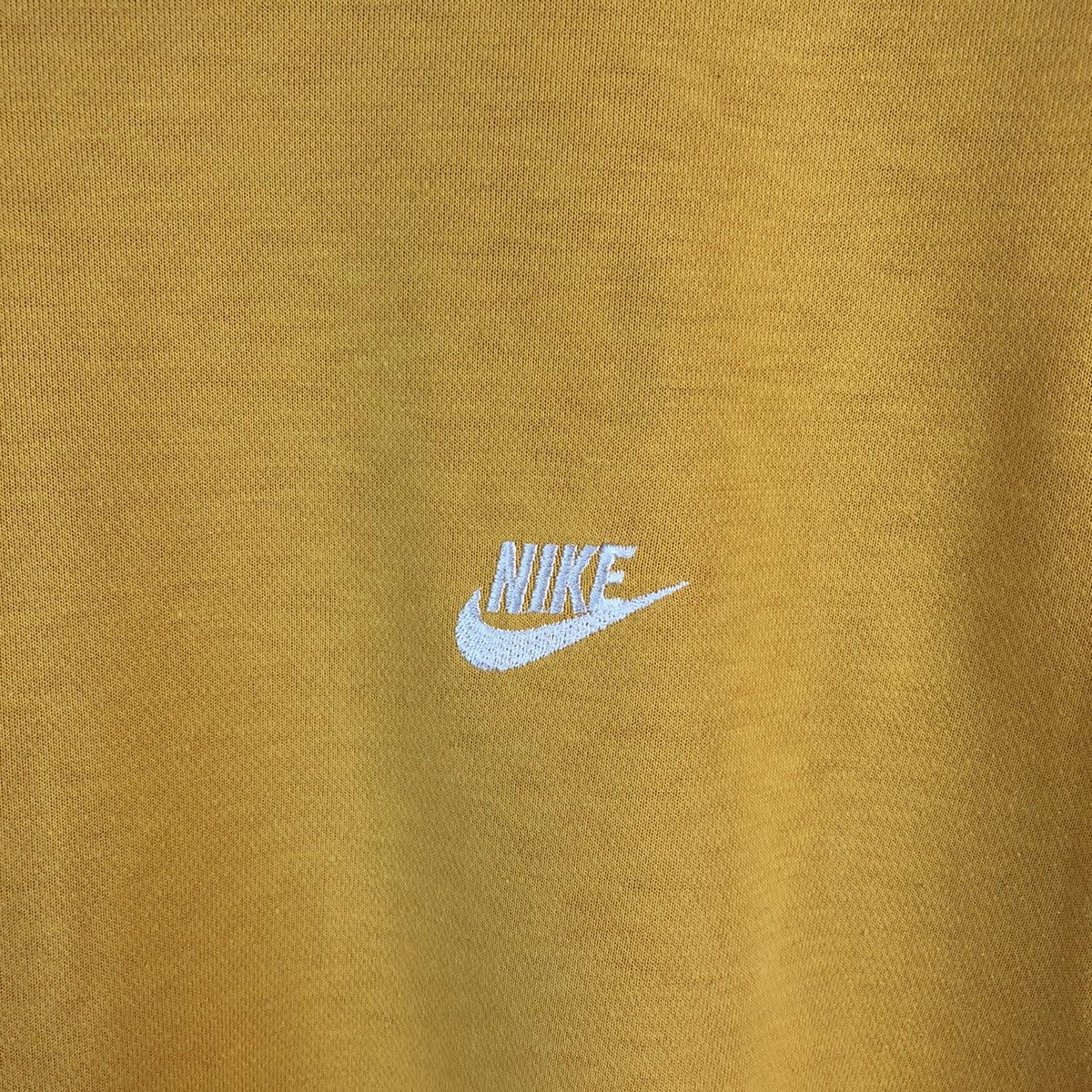 Nike Nike japan vintage Yellow T-Shirt #A2598 Size US S / EU 44-46 / 1 - 7 Thumbnail