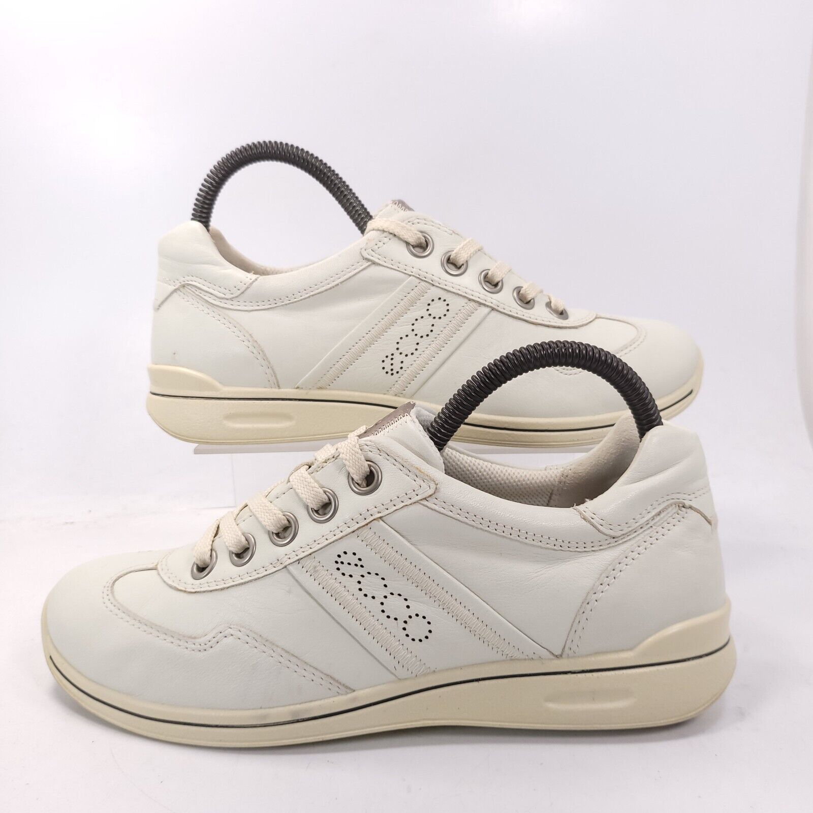 Ecco Ecco Casual Lace Up Outdoor Sneaker Shoe Womens Size 7.5 38 Size US 7.5 / IT 37.5 - 5 Thumbnail