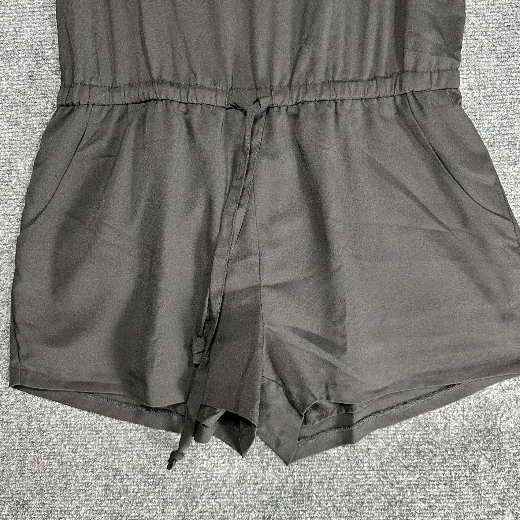 Banana Republic Banana Republic Romper Womens Petite Black V Neck Tie Waist Button 2P (Neon) Size 26" / US 2 / IT 38 - 2 Thumbnail