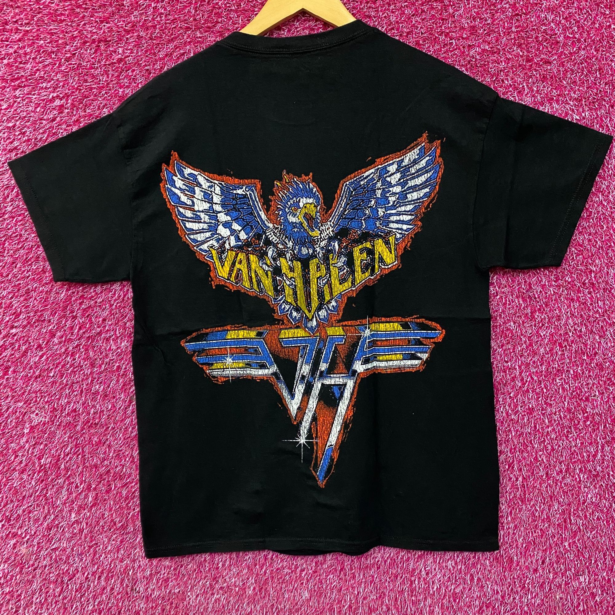 NASCAR Van Halen Nascar Racing Car Graphic Design T-Shirt Medium Size US M / EU 48-50 / 2 - 4 Thumbnail